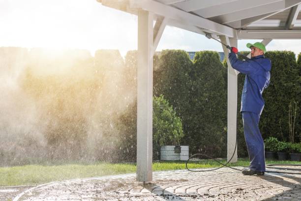 Best Pool Deck Cleaning  in Callahan, FL